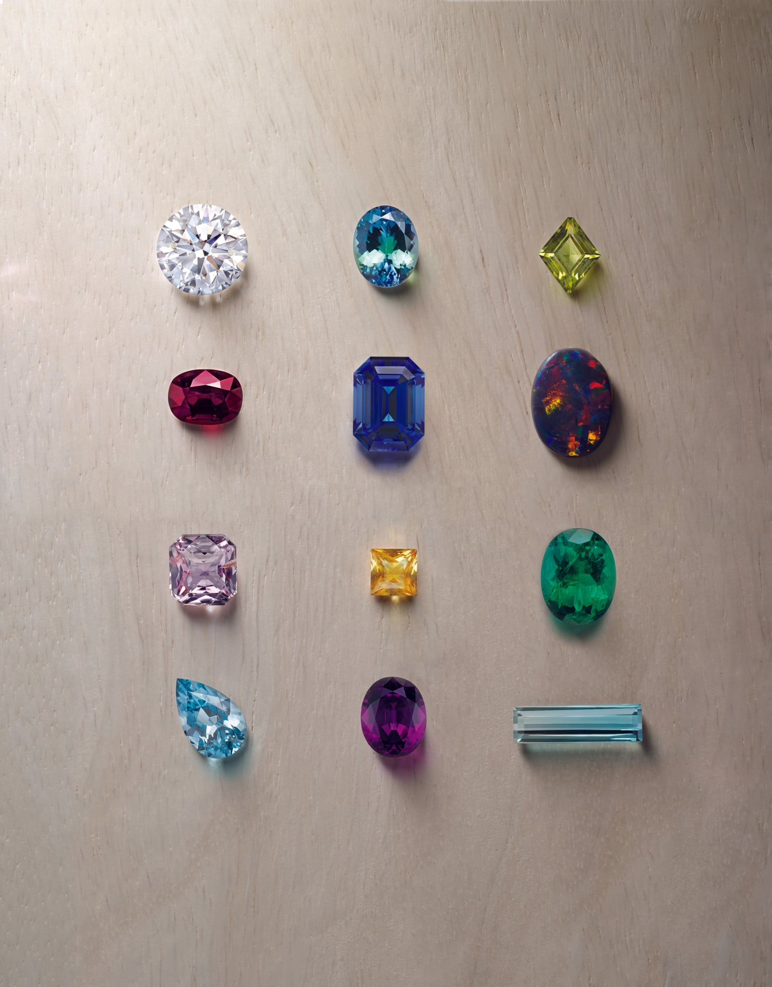 Natural loose gemstones, Diamond, Opal, Peridot, Sapphire, Ruby